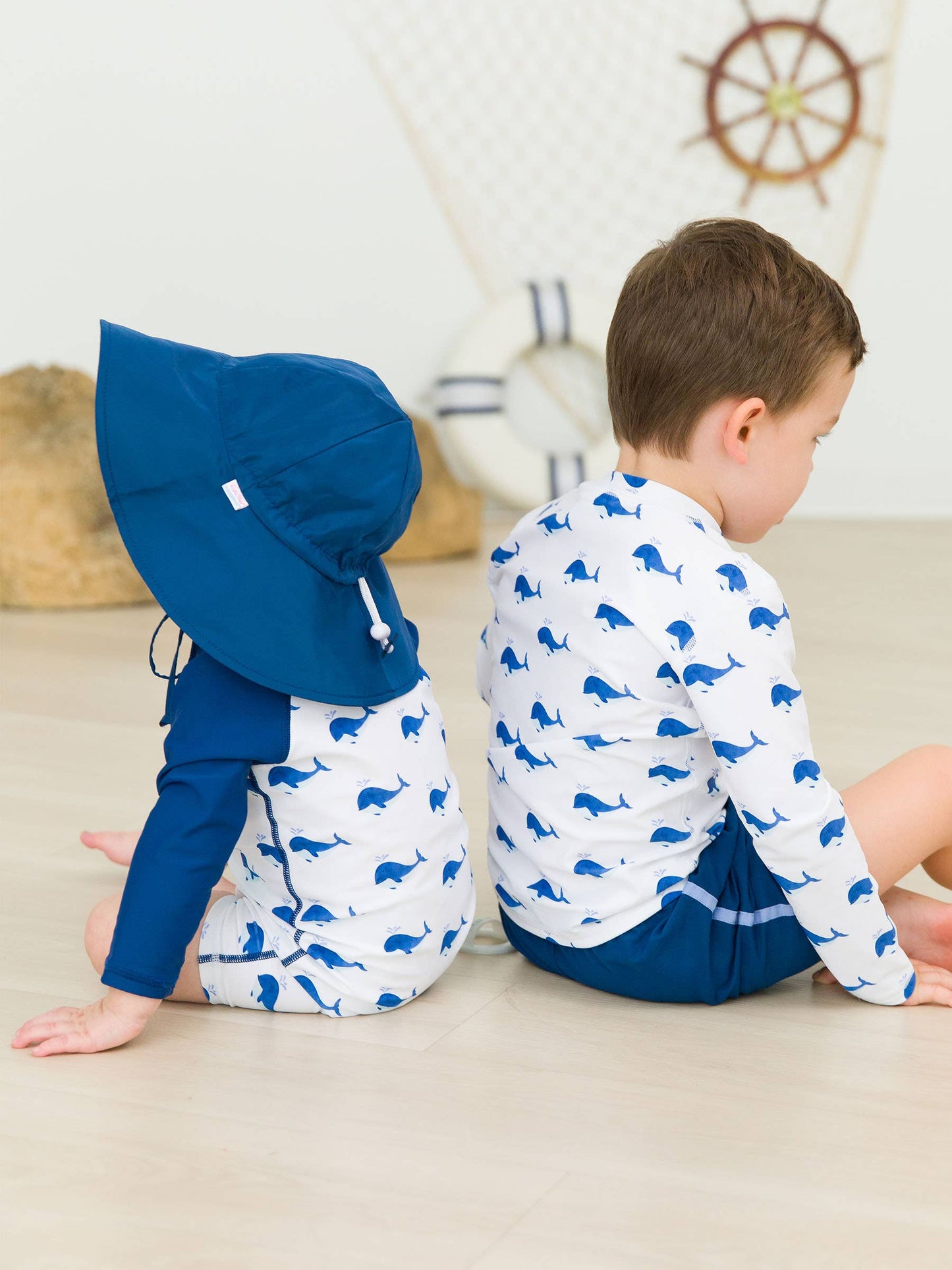 UPF50 Whale Friends Rash Guard