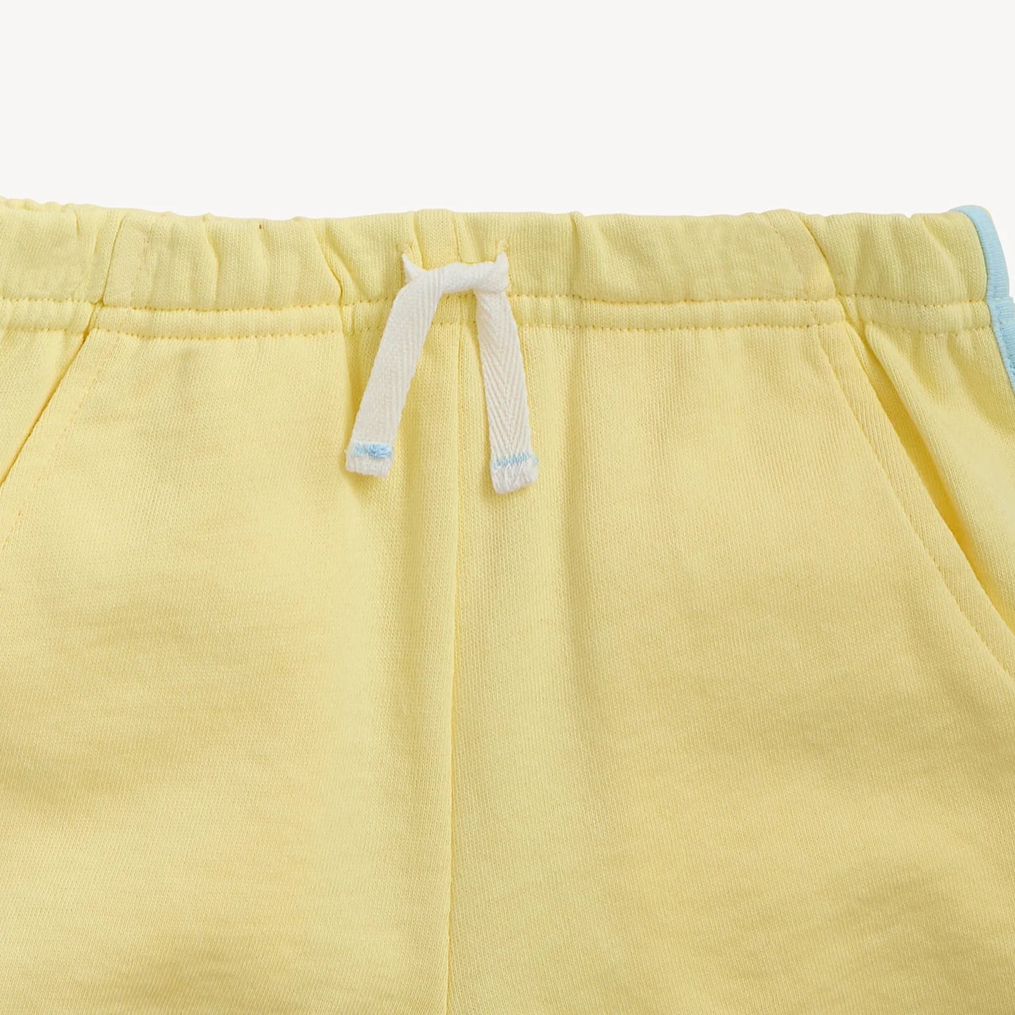 Magnetic Peek-A-Pocket T-Shirt & Shorts Set