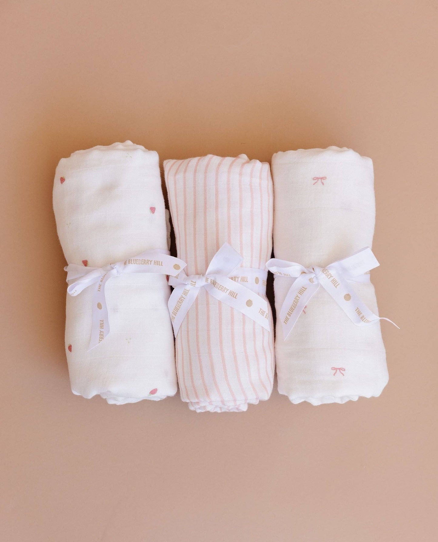 Organic Cotton Swaddle- Strawberry