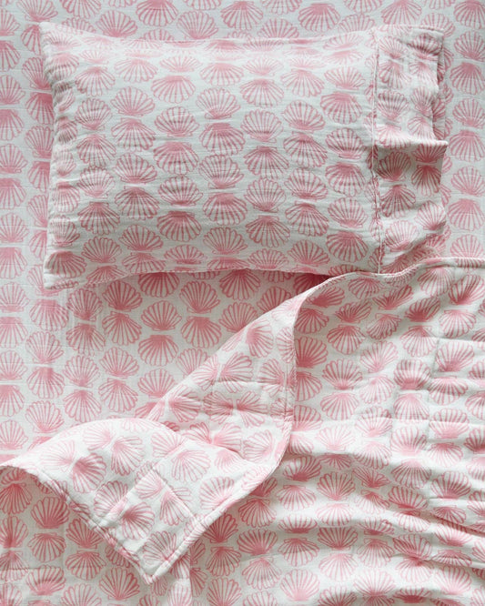 Organic Cotton Quilted Baby Blanket - Scallop