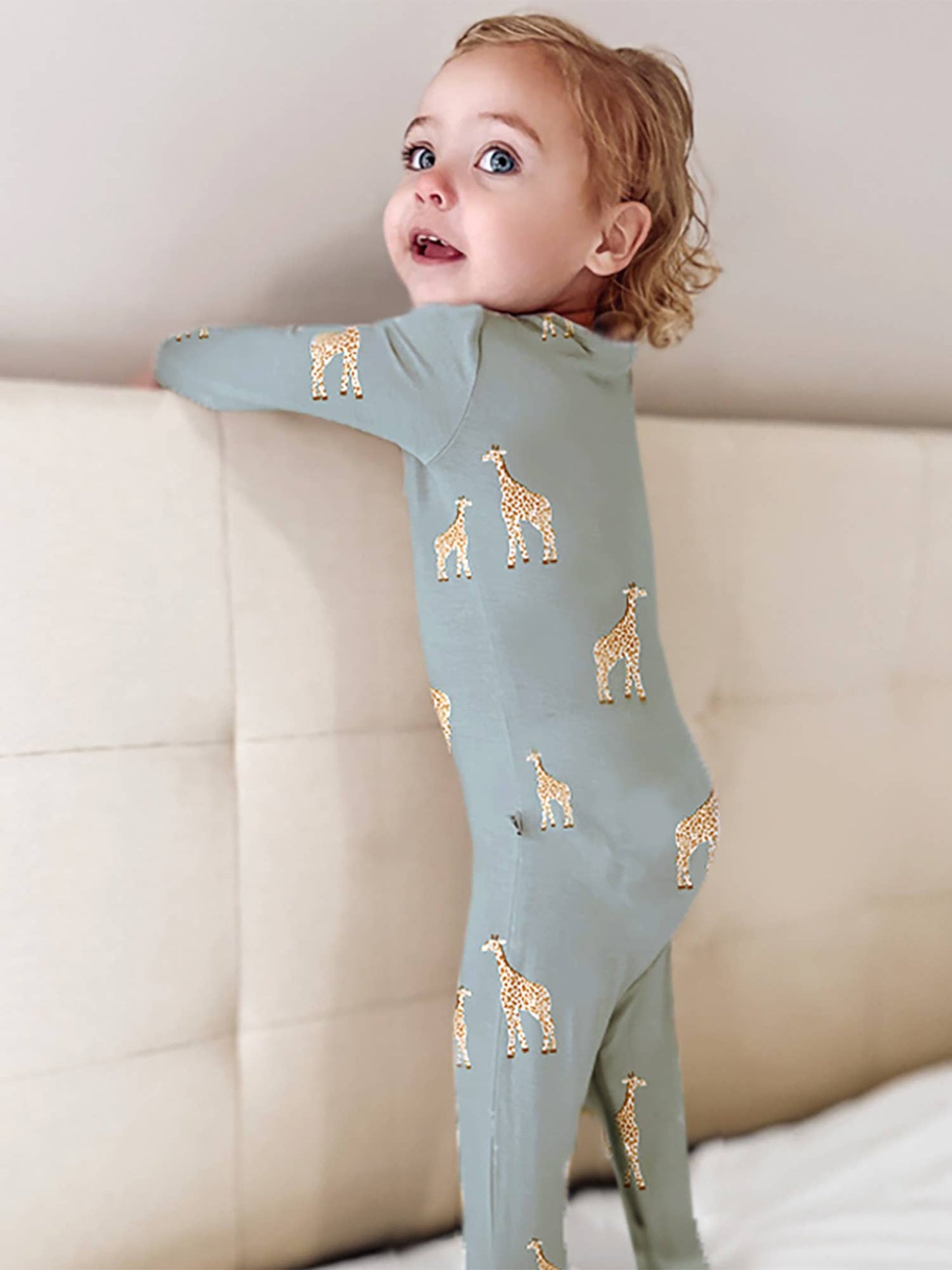 Bamboo Convertible PJ- Giraffe