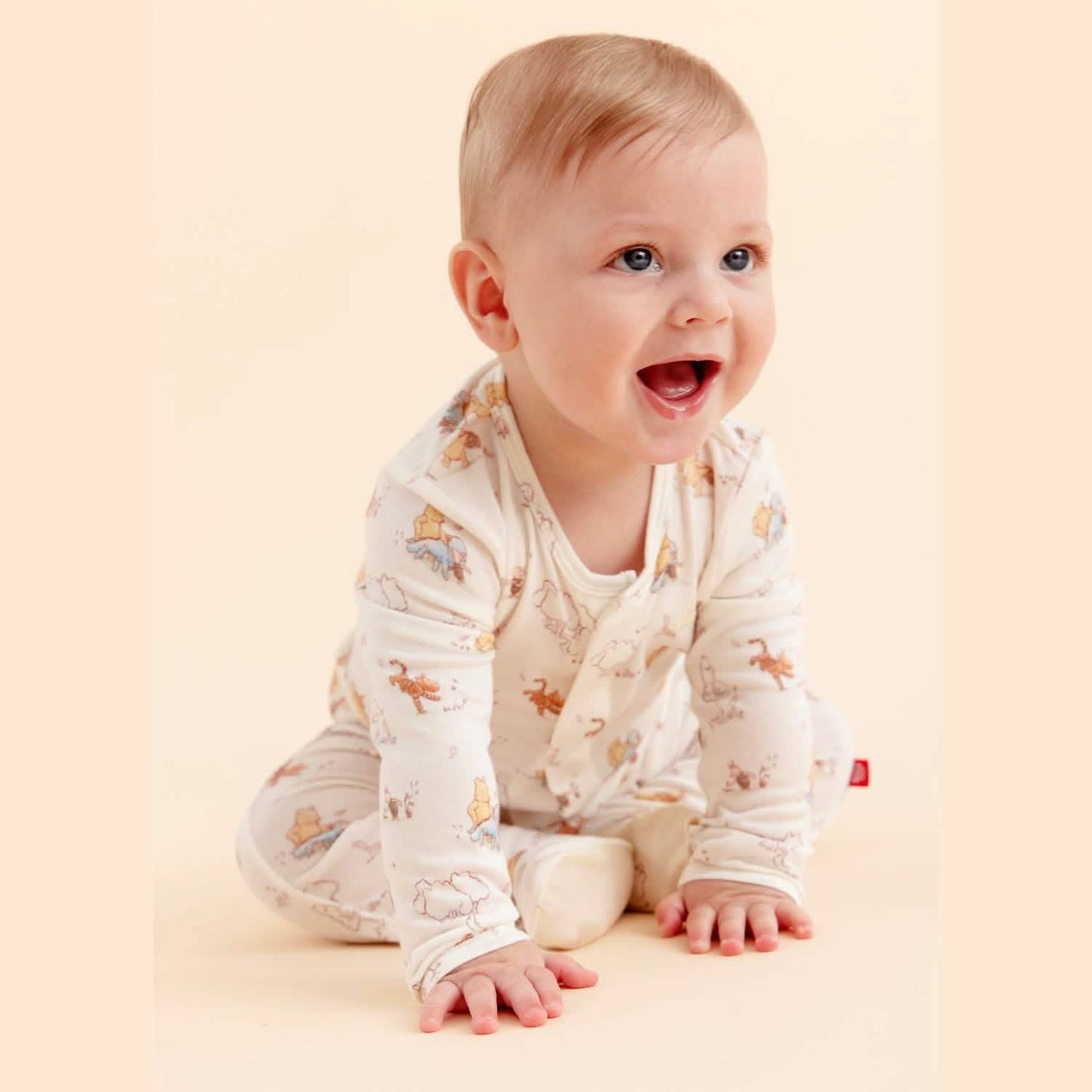 Modal Magnetic Footie- Moments w Friends